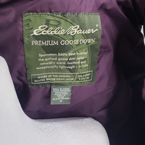 Eddie Bauer goose down purple puffer floral vest size small - Picture 10 of 13
